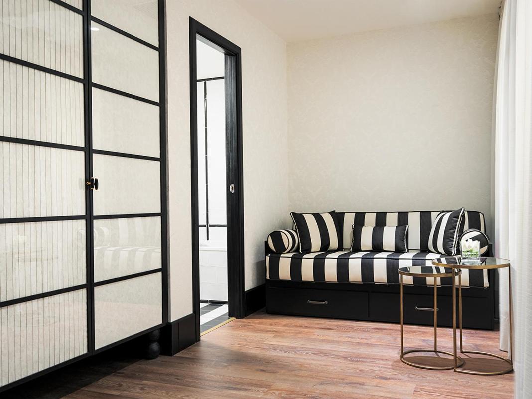 Boutique H10 Catalunya Plaza Hotel 3*